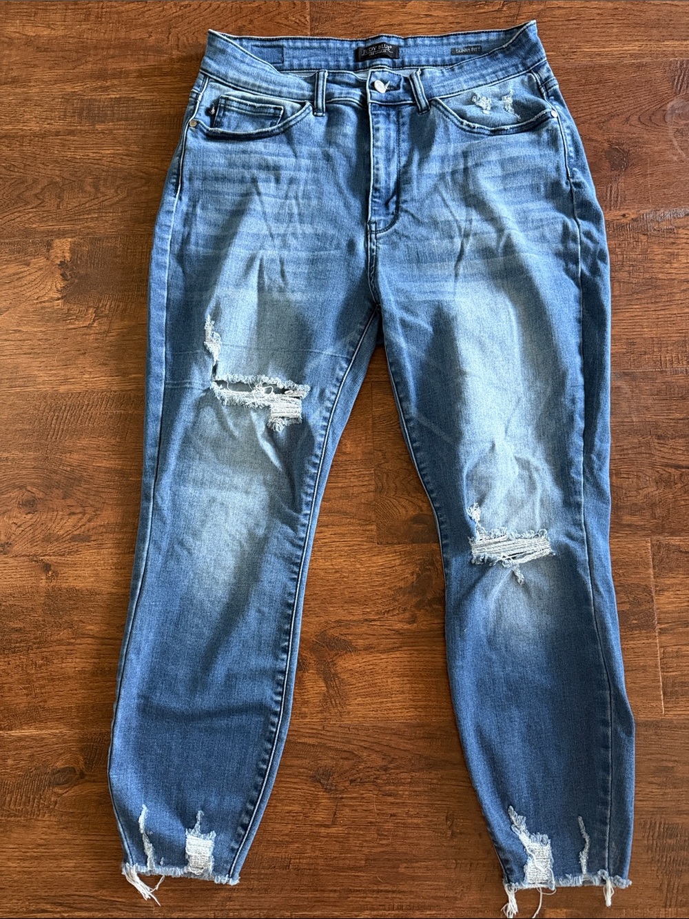 Judy Blue Light Wash Distressed Ankle Jeans